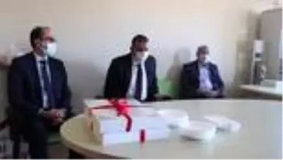 Sağlık çalışanlarına tatlı ikramı