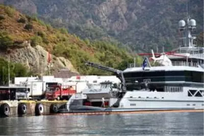 Haftalık kirası 950 bin dolar olan süper yat 'Bold' Marmaris'e geldi Haftalık kirası 950 bin dolar olan süper yat 'Bold' Marmaris'e geldi