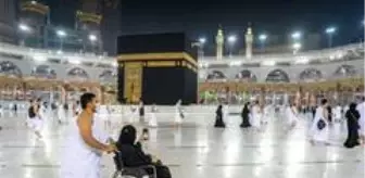 4 Ekim: Suudi Arabistan: 'Kasım'da yurt dışından gelecek Umre ziyaretçileri için hazırız' 4 Ekim: Suudi Arabistan: 'Kasım'da yurt dışından gelecek Umre ziyaretçileri için hazırız'