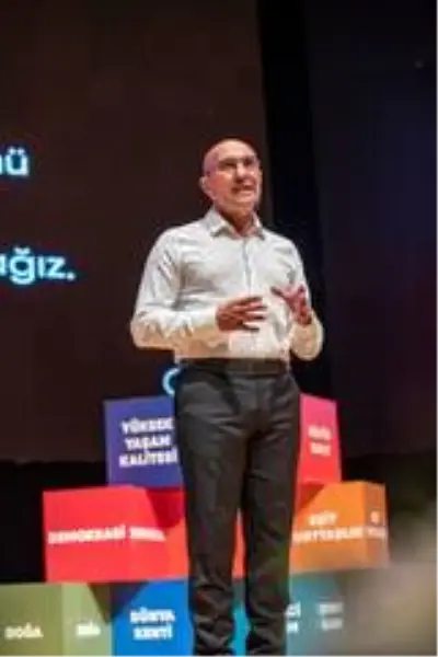 Tunç Soyer 18 ayda neler yaptığını anlattı Tunç Soyer 18 ayda neler yaptığını anlattı