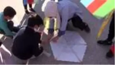 'Uçurtmalarımız uçuyor, Karabağ özgürleşiyor' etkinliği düzenlendi 'Uçurtmalarımız uçuyor, Karabağ özgürleşiyor' etkinliği düzenlendi