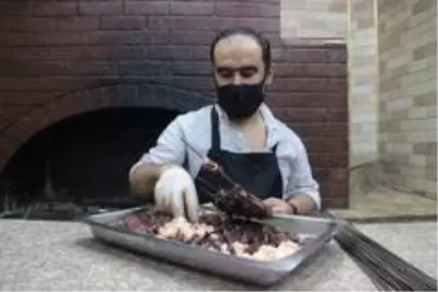 Urfa ciğeri Diyarbakır'a meydan okudu Urfa ciğeri Diyarbakır'a meydan okudu