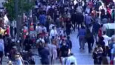 Vakaların arttığı İzmir'de korkutan görüntüler Vakaların arttığı İzmir'de korkutan görüntüler