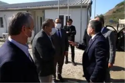 Vali Atay Yığılca yolunda incelemelerde bulundu