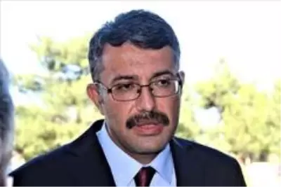 Vali Çelik: Vali Çelik: