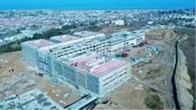 Yalova'da yapımı devam eden hastanede 8,5 şiddetindeki depremde dahi ameliyat yapılabilecek Yalova'da yapımı devam eden hastanede 8,5 şiddetindeki depremde dahi ameliyat yapılabilecek