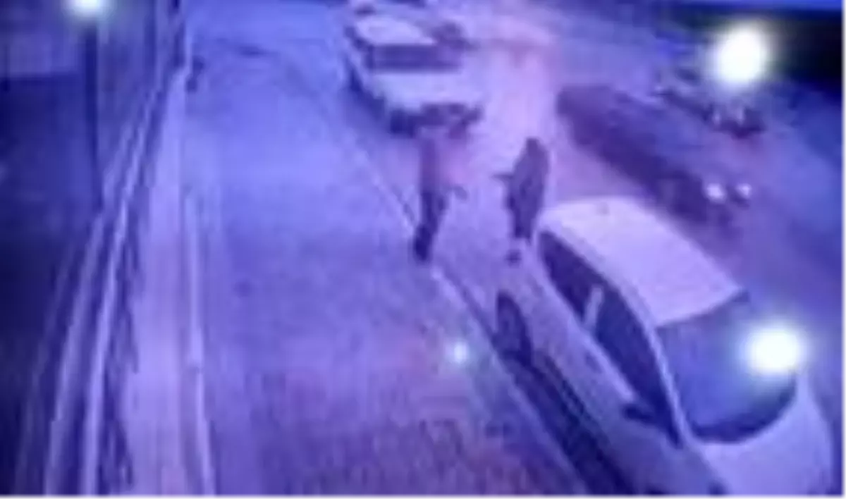 3 otomobilin karıştığı zincirleme kaza kamerada