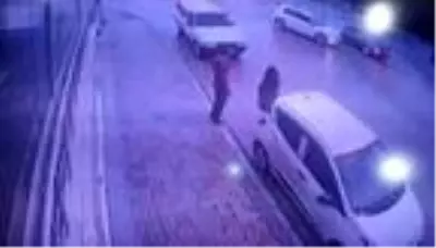3 otomobilin karıştığı zincirleme kaza kamerada