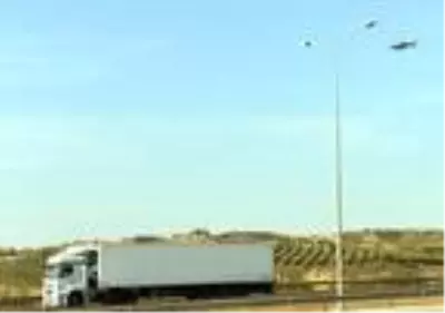 Adana'da helikopterli 'maske' uygulaması Adana'da helikopterli 'maske' uygulaması