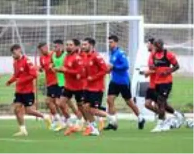 Antalyaspor, Başakşehir ile 30'uncu randevuda Antalyaspor, Başakşehir ile 30'uncu randevuda