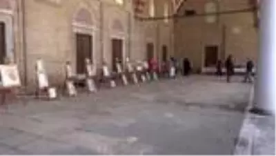 Son dakika! Asırlık el sanatının temsilcisi kadınların Edirnekari eserleri Selimiye'de sergileniyor Son dakika! Asırlık el sanatının temsilcisi kadınların Edirnekari eserleri Selimiye'de sergileniyor