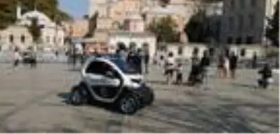 Son dakika haberi | (İSTANBUL)Sultanahmet ve Ayasofya'da dronlu virüs denetimi Son dakika haberi | (İSTANBUL)Sultanahmet ve Ayasofya'da dronlu virüs denetimi