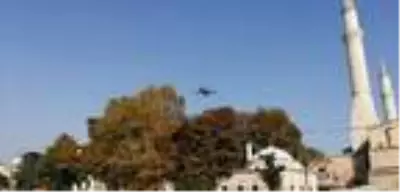 Son dakika haberi | (İSTANBUL)Sultanahmet ve Ayasofya'da dronlu virüs denetimi Son dakika haberi | (İSTANBUL)Sultanahmet ve Ayasofya'da dronlu virüs denetimi