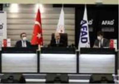 Bakan Soylu: 2021 yılını 'Afet Eğitim Yılı' ilan edeceğiz Bakan Soylu: 2021 yılını 'Afet Eğitim Yılı' ilan edeceğiz