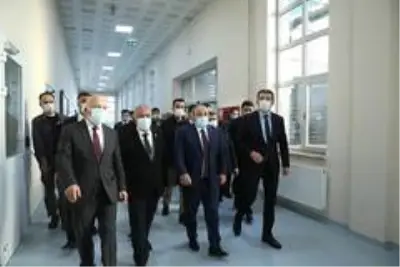 Bakan Varank Doğu Anadolu Gözlemevi'nde Bakan Varank Doğu Anadolu Gözlemevi'nde
