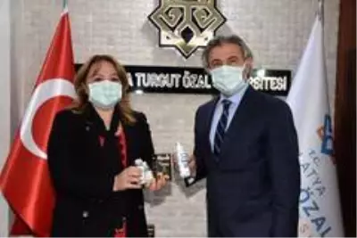 Son dakika haber: Bakan Yardımcısı Demircan'dan MTÜ'ye ziyaret Son dakika haber: Bakan Yardımcısı Demircan'dan MTÜ'ye ziyaret