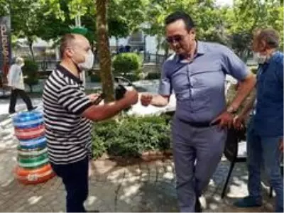 Başkan Yanmaz esnafla hasbihal etti Başkan Yanmaz esnafla hasbihal etti