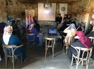 Bayburtlu kadınlara madde bağımlılığı eğitimi verildi Bayburtlu kadınlara madde bağımlılığı eğitimi verildi