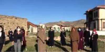 Bayburtlu kadınlara madde bağımlılığı eğitimi verildi Bayburtlu kadınlara madde bağımlılığı eğitimi verildi