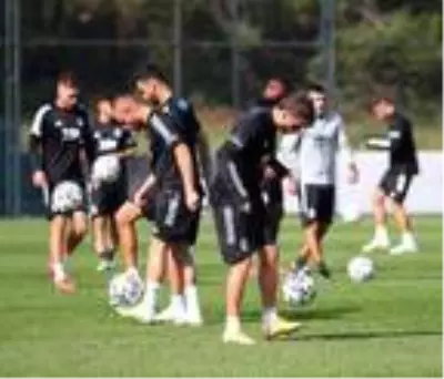 Beşiktaş'ta Denizlispor maçı hazırlıkları sürüyor Beşiktaş'ta Denizlispor maçı hazırlıkları sürüyor