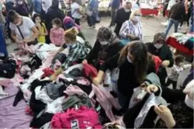 Paraları Türk lirası karşısında değer kazanınca Bulgarlar Edirne'ye akın etti Paraları Türk lirası karşısında değer kazanınca Bulgarlar Edirne'ye akın etti