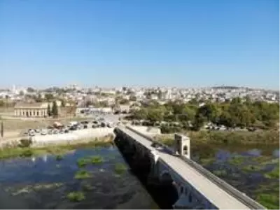 Paraları Türk lirası karşısında değer kazanınca Bulgarlar Edirne'ye akın etti Paraları Türk lirası karşısında değer kazanınca Bulgarlar Edirne'ye akın etti