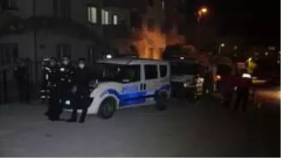 Bursa'da 3 ay önce boşaltılan 9 katlı apartman çöktü Bursa'da 3 ay önce boşaltılan 9 katlı apartman çöktü