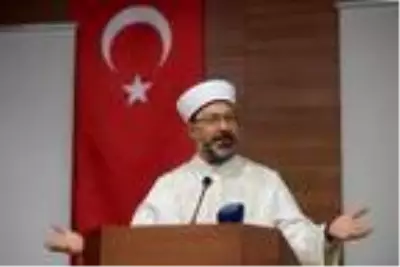 Ali Erbaş: 'İyiliğin de huzurun da teminatı olmamız gerekiyor' Ali Erbaş: 'İyiliğin de huzurun da teminatı olmamız gerekiyor'