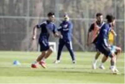 Fenerbahçe çift kale maç yaptı Fenerbahçe çift kale maç yaptı