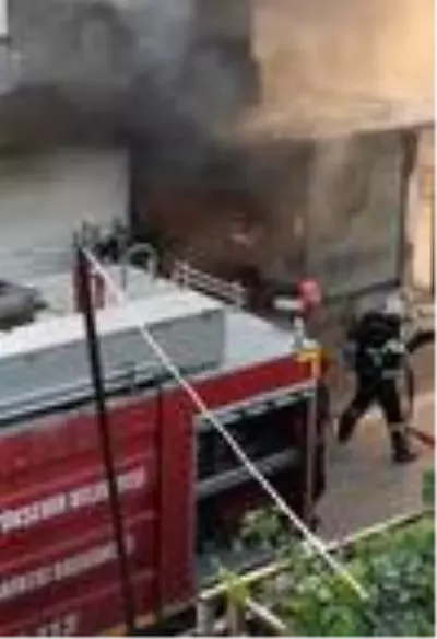 Hatay'da depo yangını Hatay'da depo yangını