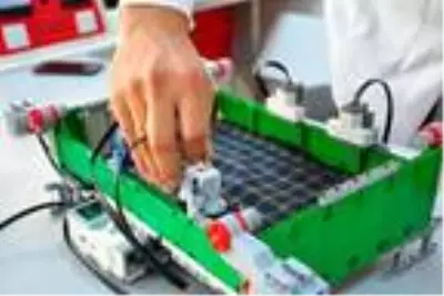 İki öğrenci 'uykuda üst açma sorunu' için geliştirdikleri projeyi TÜBİTAK'a sundu İki öğrenci 'uykuda üst açma sorunu' için geliştirdikleri projeyi TÜBİTAK'a sundu