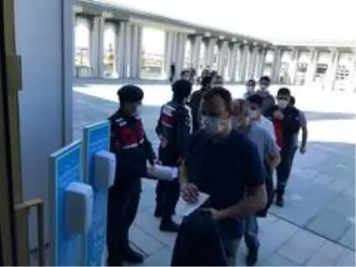 Jandarmadan İstanbul Havalimanı Camii'nde korona virüs denetimi Jandarmadan İstanbul Havalimanı Camii'nde korona virüs denetimi