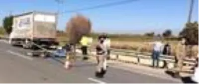 Son dakika haber | Kamyona arkadan çarpan motosiklet sürücüsü öldü Son dakika haber | Kamyona arkadan çarpan motosiklet sürücüsü öldü