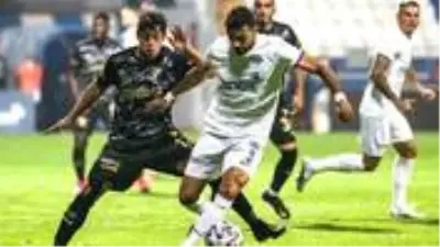 Kasımpaşa ile Göztepe 0-0 berabere kaldı Kasımpaşa ile Göztepe 0-0 berabere kaldı