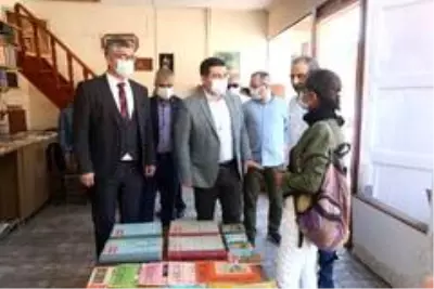Kepez'in Sahaf Festivali kapılarını açtı Kepez'in Sahaf Festivali kapılarını açtı