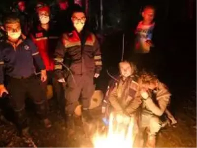 Kestane toplarken kaybolan kadın bulundu Kestane toplarken kaybolan kadın bulundu