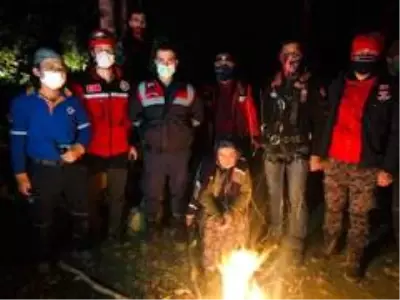 Kestane toplarken kaybolan kadın bulundu Kestane toplarken kaybolan kadın bulundu