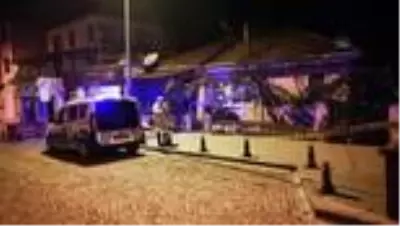 Kocaeli'de iki arkadaş arasında çıkan silahlı kavgada 1 kişi öldü Kocaeli'de iki arkadaş arasında çıkan silahlı kavgada 1 kişi öldü