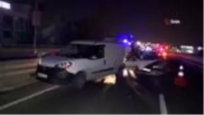 Son dakika haberi... Kocaeli'de otomobil hafif ticari araçla çarpıştı: 1'i ağır 2 yaralı Son dakika haberi... Kocaeli'de otomobil hafif ticari araçla çarpıştı: 1'i ağır 2 yaralı