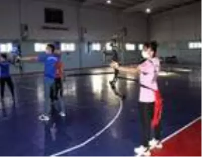 Koronavirüs döneminde okçuluğa ilgi arttı Koronavirüs döneminde okçuluğa ilgi arttı