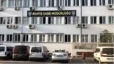 Son dakika haber: Otobüs durağında bıçaklanan kişi hayatını kaybetti Son dakika haber: Otobüs durağında bıçaklanan kişi hayatını kaybetti