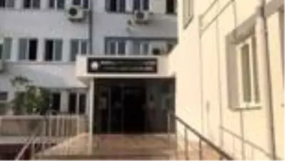 Son dakika haber: Otobüs durağında bıçaklanan kişi hayatını kaybetti Son dakika haber: Otobüs durağında bıçaklanan kişi hayatını kaybetti