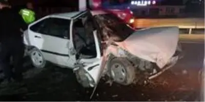 Son dakika haberi... Kocaeli'de otomobil hafif ticari araçla çarpıştı: 1'i ağır 2 yaralı Son dakika haberi... Kocaeli'de otomobil hafif ticari araçla çarpıştı: 1'i ağır 2 yaralı