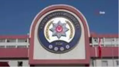 Sahte valinin entübe oyununu polis bozdu Sahte valinin entübe oyununu polis bozdu