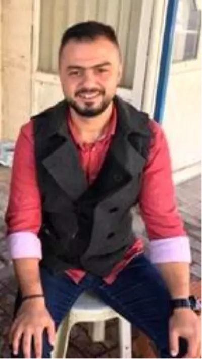 Tartıştığı husumetlisini tabancayla öldürdü Tartıştığı husumetlisini tabancayla öldürdü