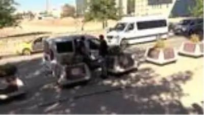 Elazığ'da 'torbacı' operasyonunda 1 şüpheli tutuklandı Elazığ'da 'torbacı' operasyonunda 1 şüpheli tutuklandı