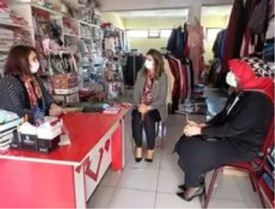 Vali Öner'in eşinden Şehit Ailelerine ziyaret Vali Öner'in eşinden Şehit Ailelerine ziyaret