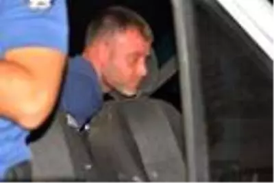 Son dakika haber! Yola EYP atıp kaçan 2 şüpheliden 1'i yakalandı Son dakika haber! Yola EYP atıp kaçan 2 şüpheliden 1'i yakalandı