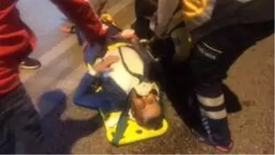 Yolun karşısına geçmeye çalışan vatandaşa çarpan araç kaçtı Yolun karşısına geçmeye çalışan vatandaşa çarpan araç kaçtı