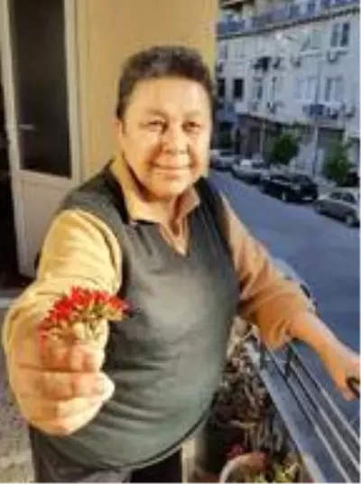 Son dakika haberleri: 4 yıl kadavra olarak kullanılan kadının cenazesi defnedildi Son dakika haberleri: 4 yıl kadavra olarak kullanılan kadının cenazesi defnedildi